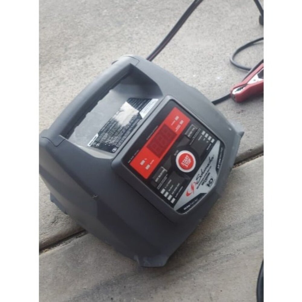 Electric Fully Automatic Battery Charger and Jump Starter for Car